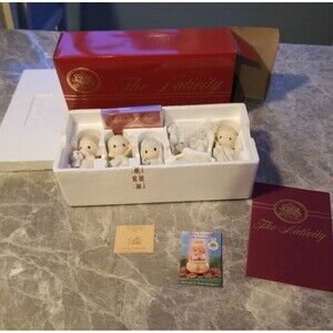 Vintage 1986 Precious Moments Nativity Set-9 pieces w/ original box and cassette